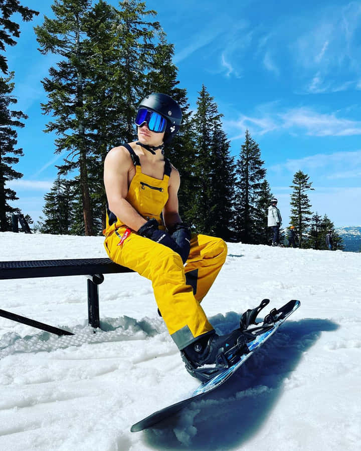 Song Yadong In Lake Tahoe Wallpaper