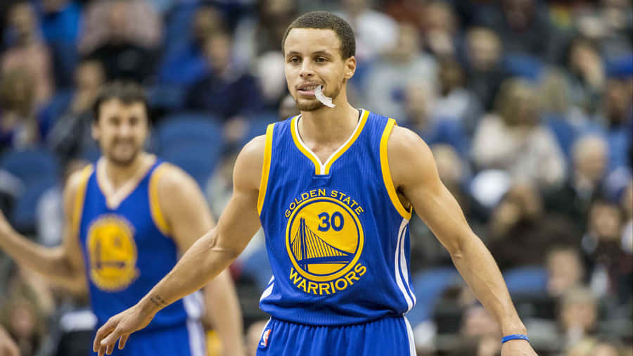 Stephen Curry 4k Chewing His Mouthguard Wallpaper