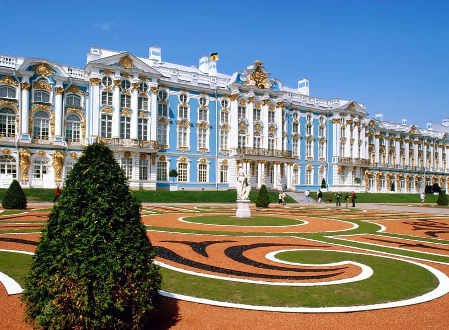 Swirling Garden Outside Catherine Palace Wallpaper