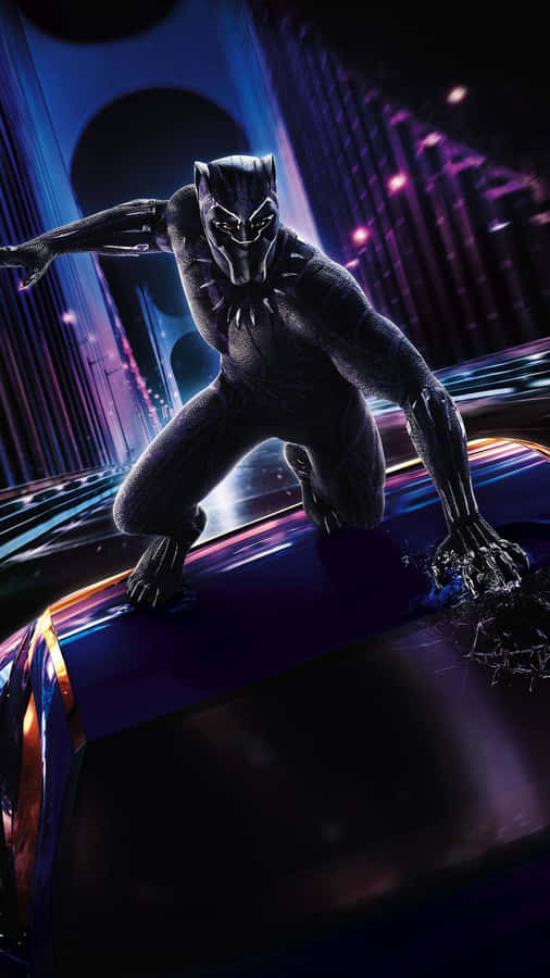 The Iconic Black Panther Hero Wallpaper