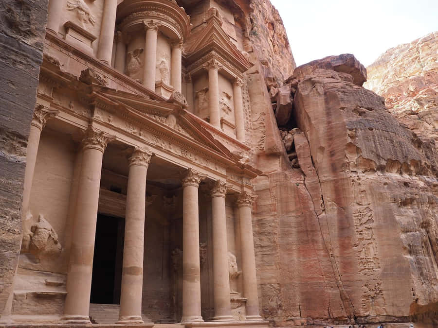 The Rose City Known As Petra Wallpaper