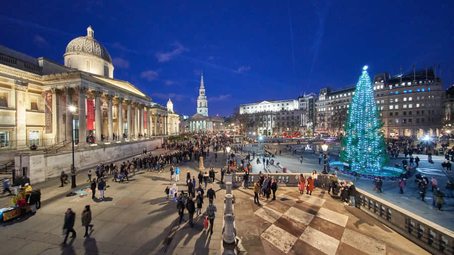 Trafalgar Square Christmas In London Wallpaper
