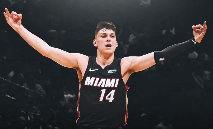 Tyler Herro, Rising Nba Star For The Miami Heat Wallpaper