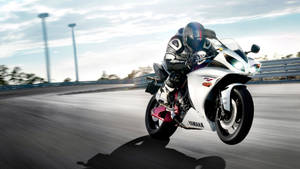 1920x1080 Hd Bikes White Yamaha Yzf-r6 Wallpaper