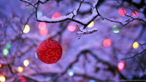 1920x1080 Hd Christmas Ball Red Wallpaper