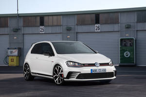 2016 White Volkswagen Golf Gti Clubsport Wallpaper