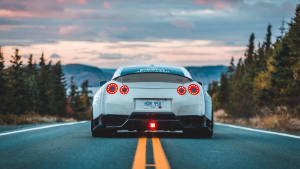 2560 X 1440 Car White Nissan Gt-r Wallpaper