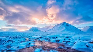 4k Computer White Snow Mountains Wallpaper