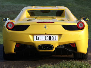 4k Ferrari 2015 Yellow Spider Wallpaper