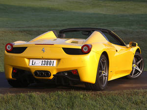 4k Ferrari Yellow Spider Rear Wallpaper