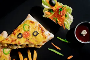 4k Food Pizza And Salad Wallpaper