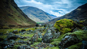 4k Nature Rocks On Mountain Wallpaper