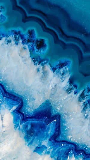 A Blue And White Agate In The Water Wallpaper