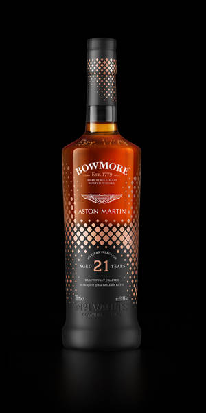 A Luxurious Bottle Of Bowmore 21 Years Old Whisky Wallpaper