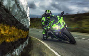 A Powerful Kawasaki Desktop, Ready To Take On The Most Demanding Workloads Wallpaper