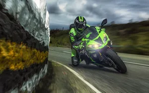 A Powerful Kawasaki Desktop, Ready To Take On The Most Demanding Workloads Wallpaper