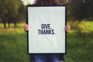 A Scenic Autumn Setting With Thanksgiving Harvest Wallpaper