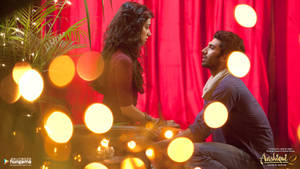 Aashiqui 2 Arohi And Rahul On Red Wallpaper