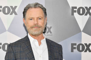 Actor Bruce Greenwood Premiere Wallpaper