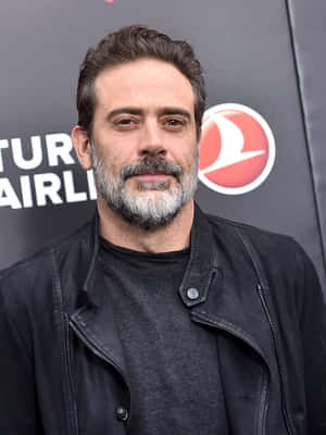 Actor Jeffrey Dean Morgan In A Formal Suit Wallpaper