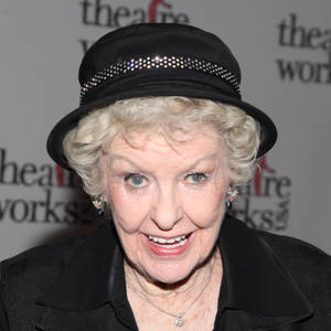 Actress Elaine Stritch Head Portrait Wallpaper