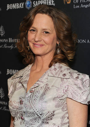 Actress Melissa Leo Thick Shiny Curls Wallpaper