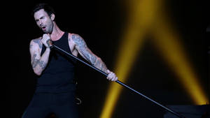 Adam Levine Belting Out Wallpaper