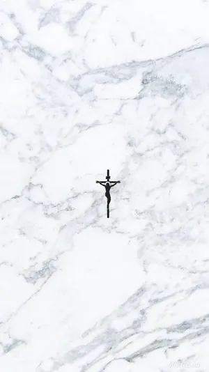 Adorable Young Girl Sporting A Trendy Cross Necklace. Wallpaper