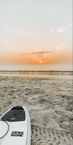 Aesthetic Beach Surf Board Wallpaper