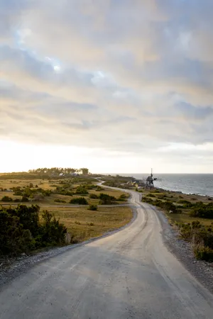 Aesthetic Curved Road Wallpaper