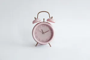 Aesthetic Pink Desktop Alarm Clock Wallpaper