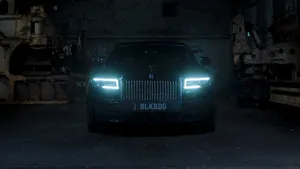 Aesthetic Rolls-royce 4k Car Lights Wallpaper