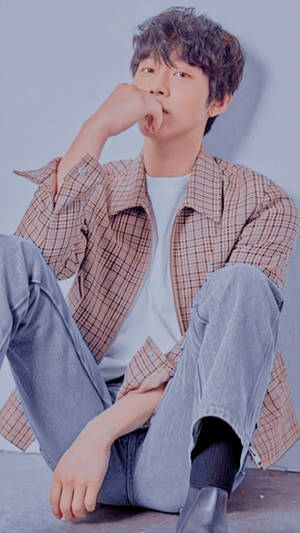 Ahn Hyo Seop Posing Effortlessly For A Photoshoot Wallpaper