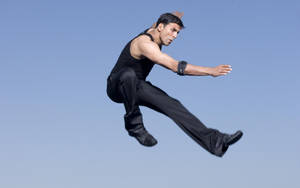 Akshay Kumar Aerial Shot Wallpaper