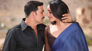 Akshay Kumar And Sonakshi Sinha Wallpaper