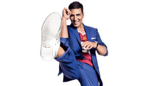 Akshay Kumar In White Wallpaper