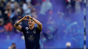 Alan Pulido Heart Sign Wallpaper