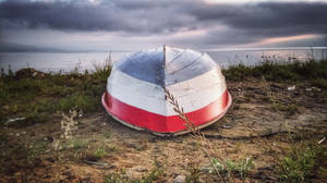 Albania Upside-down Boat Wallpaper