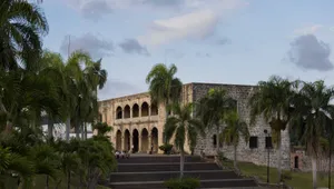 Alcazar De Colon Museum In The Dominican Republic Wallpaper
