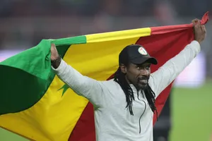 Aliou Cissé Senegal Football Coach Wallpaper