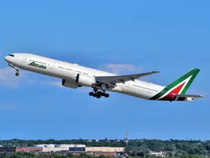 Alitalia Buildings Wallpaper