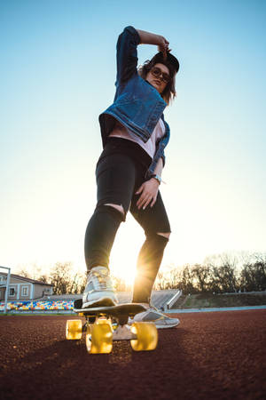 Amazing Tomboy Skater Wallpaper