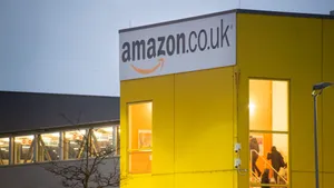 Amazon Uk Yellow Building Wallpaper