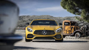 Amg Gtr In Junkyard Wallpaper