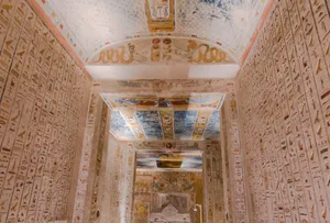 Ancient Egyptian Tomb Hieroglyphs Wallpaper
