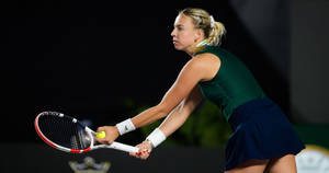 Anett Kontaveit Ready To Serve Wallpaper