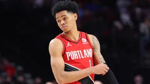 Anfernee Simons Portland Trail Blazers Court Action Wallpaper
