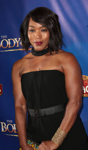 Angela Bassett Tv Personality Wallpaper