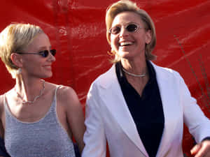 Anne Heche With Friend Wallpaper