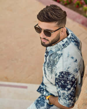 Arman Tsarukyan, Confidently Cool In A Polo & Sunglasses Wallpaper